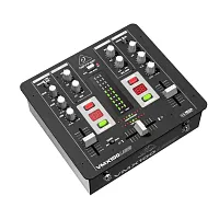 BEHRINGER VMX100USB DJ